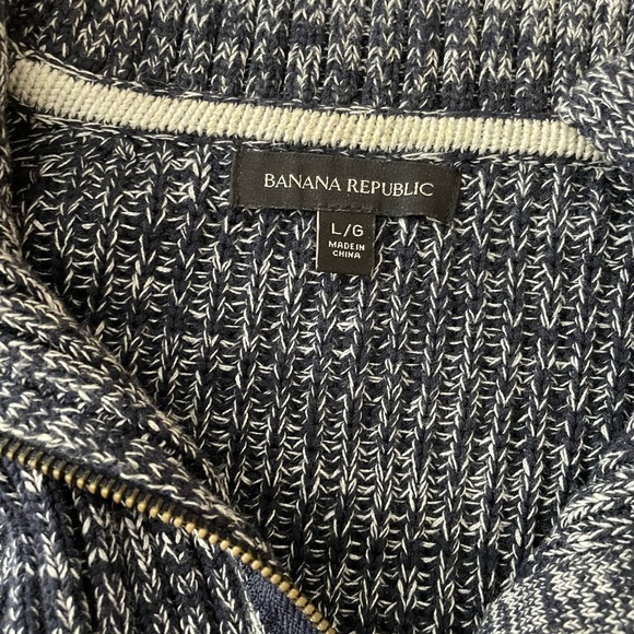 Banana republic sweater - Picture 2 of 3